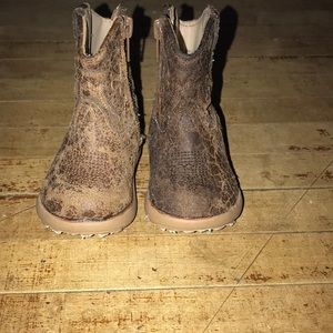 Newborn roper cowboy boots